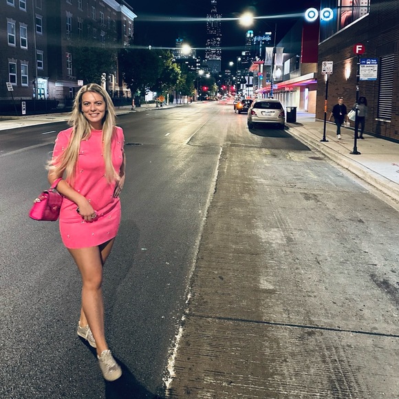 Meet your Posher, Katarina - Picture 1 of 1